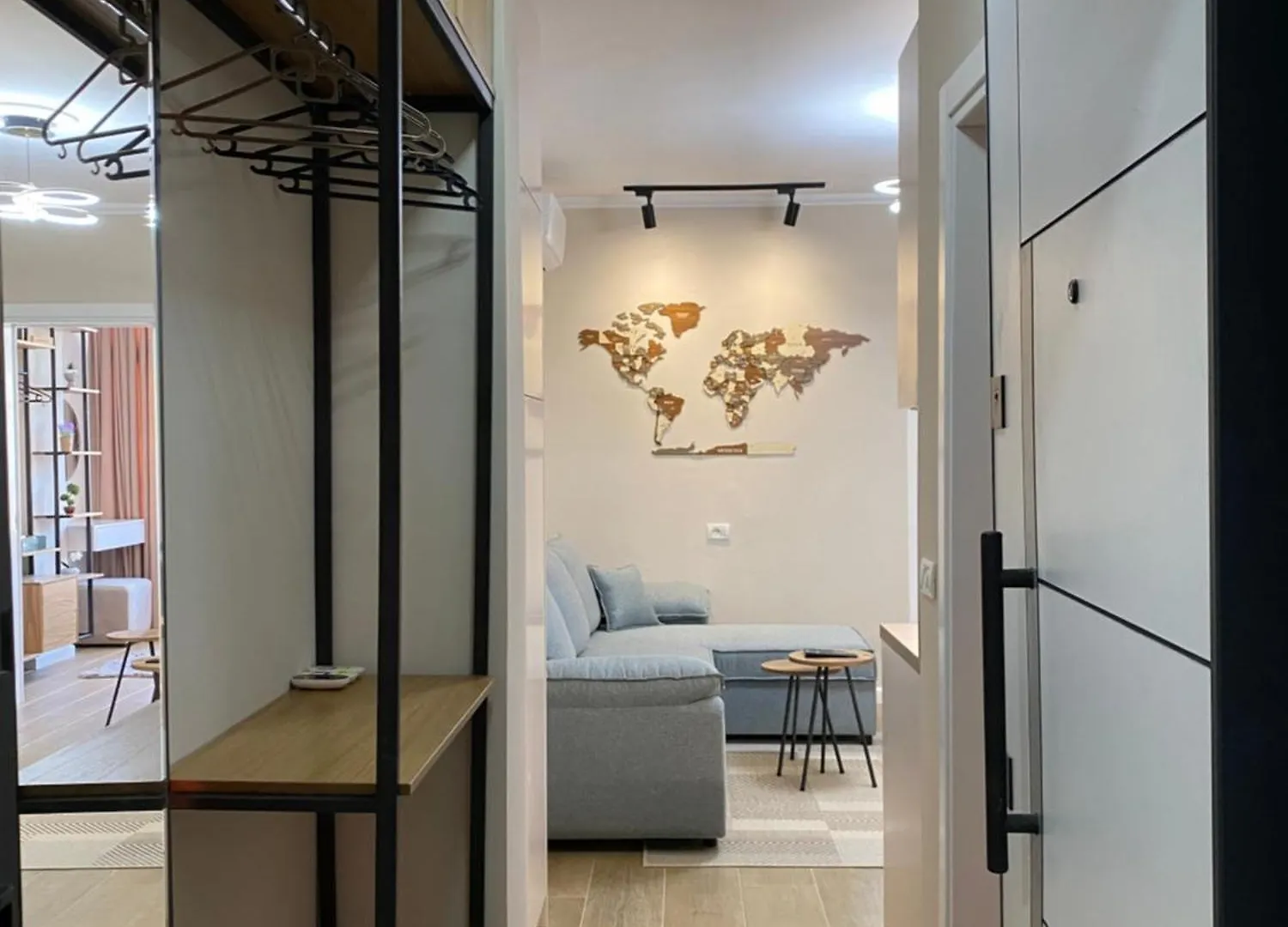 En'S Beach Apartment Golem