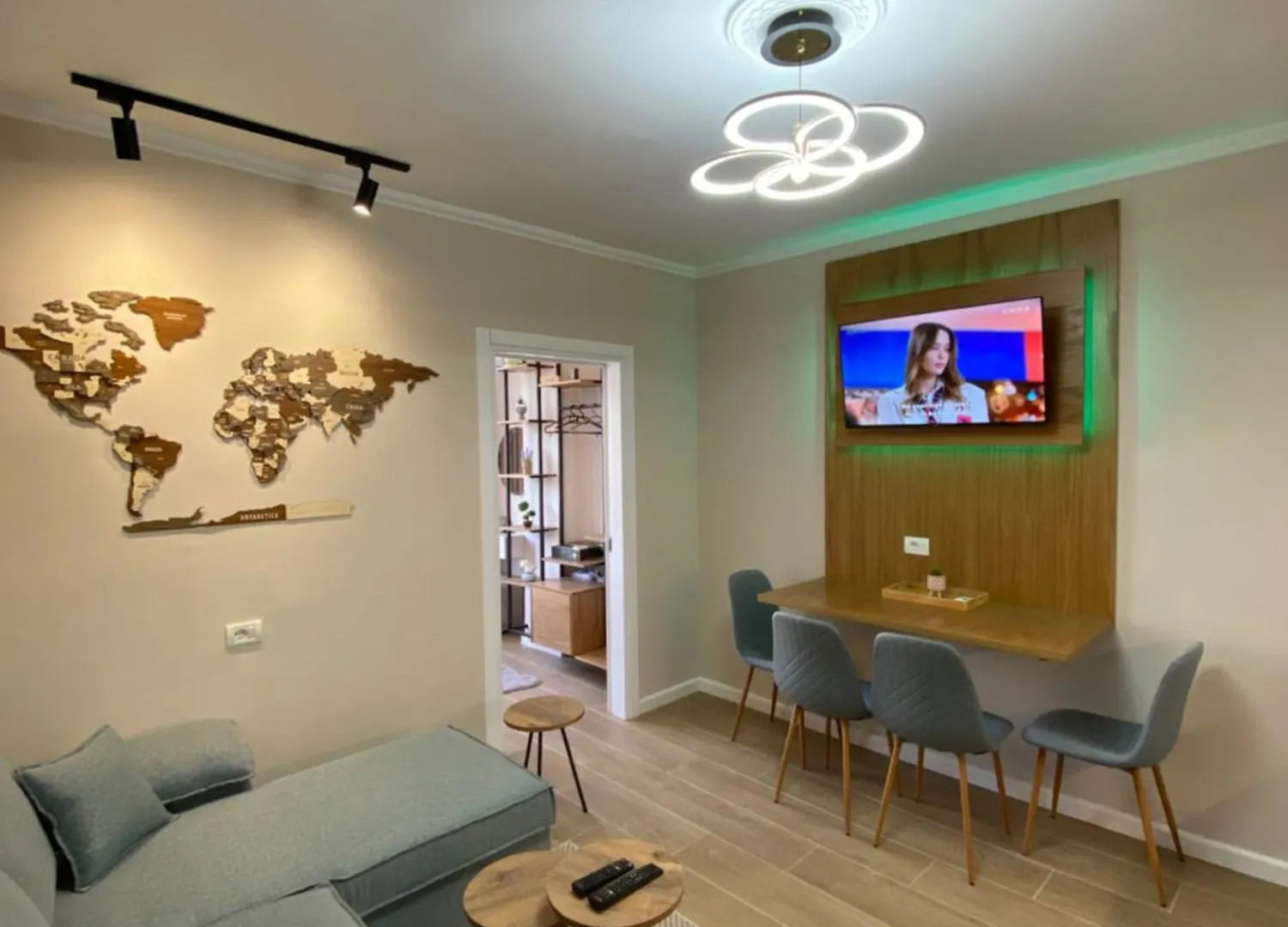 En'S Beach Apartment Golem