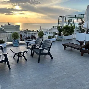 Apartment Paradise Rooftop, Golem (Tirana)